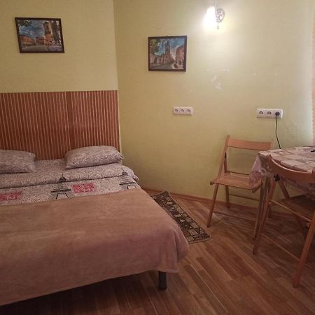 Смарт-Економ,10 Хв До Ж/Д Вокзалу Leilighet Lviv Eksteriør bilde